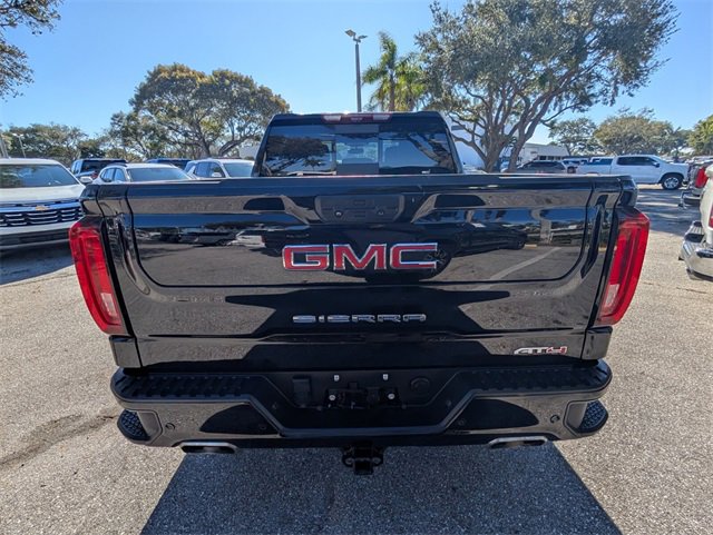 Used 2023 GMC Sierra 1500 AT4 w/ Technology Package image 6