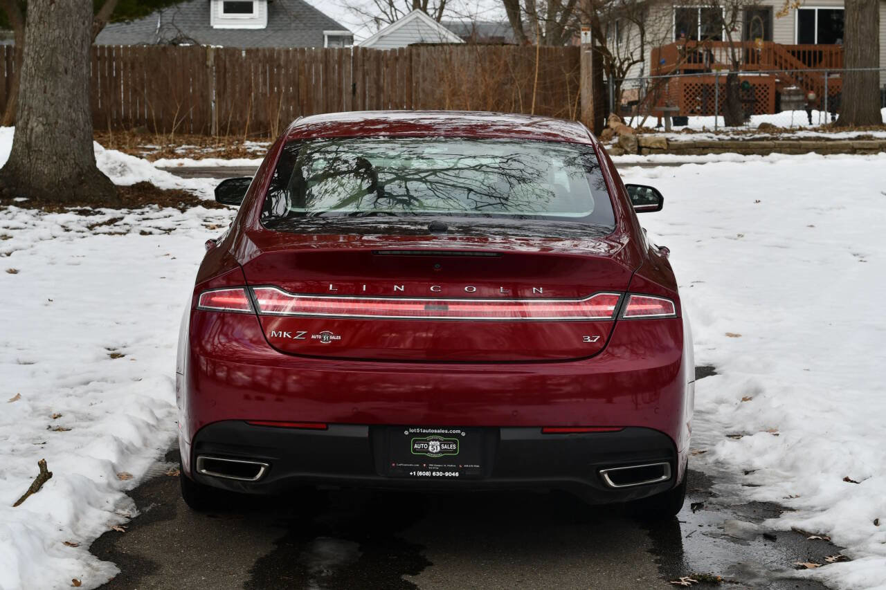 Used 2013 Lincoln MKZ Base V6 4dr Sedan FWD image 5