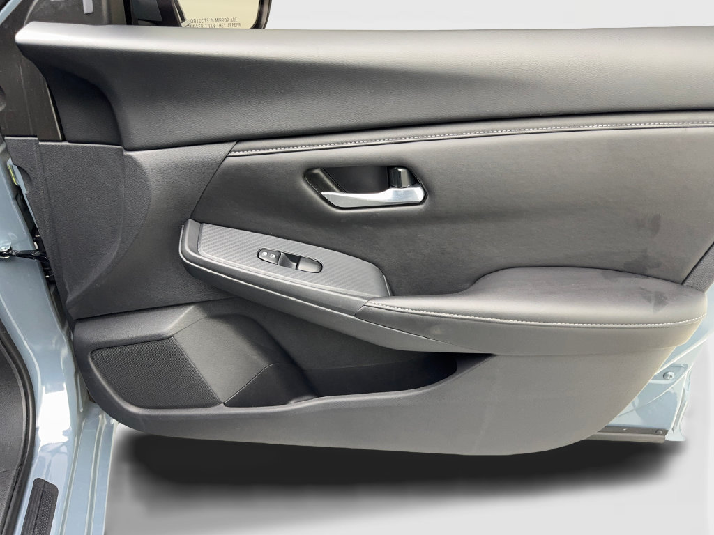 Used 2025 Nissan Sentra SV w/ Trunk Package FWD image 48