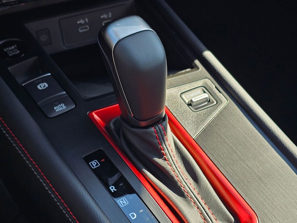 New 2026 Nissan Kicks SR w/ SR Premium Package AWD/4WD image 12