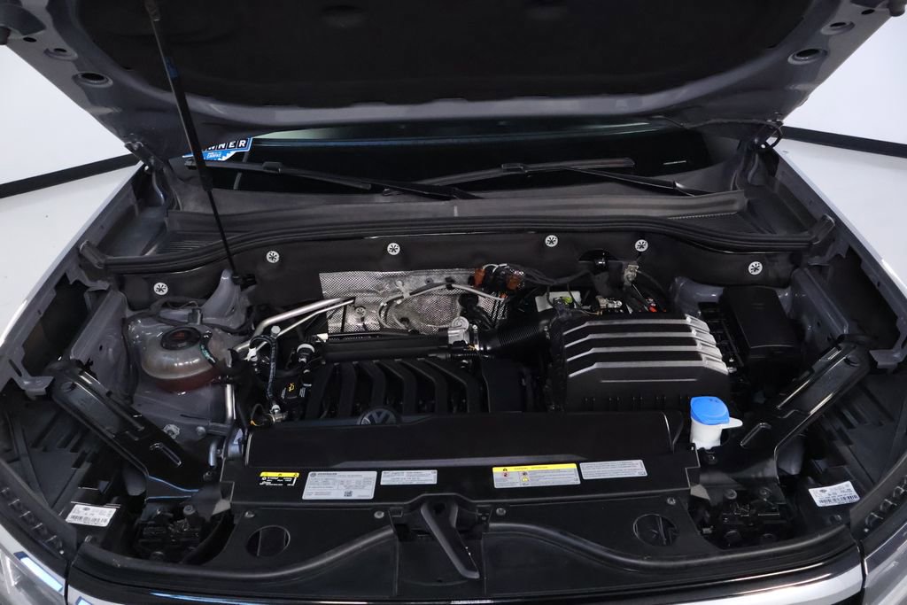 Used 2022 Volkswagen Atlas Cross Sport SE image 37