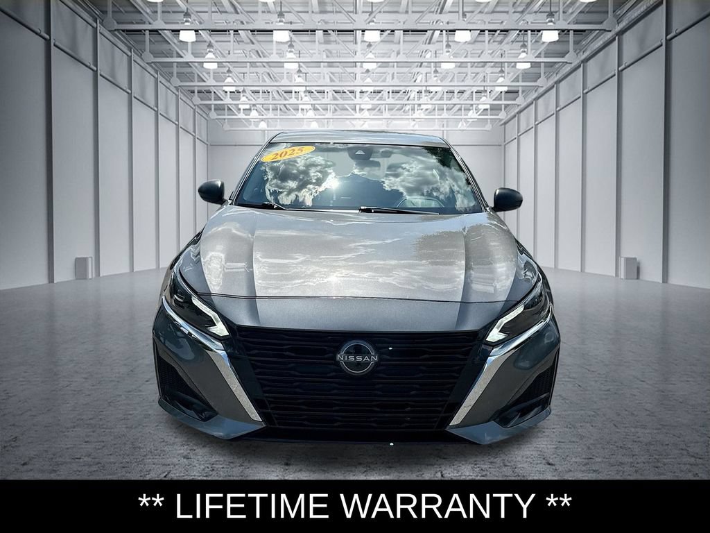 Certified 2025 Nissan Altima 2.5 SV FWD image 2