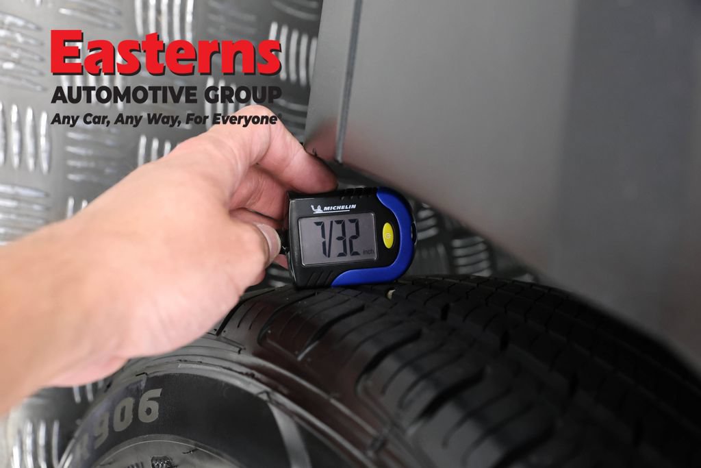 Used 2024 Hyundai Kona SEL FWD image 25