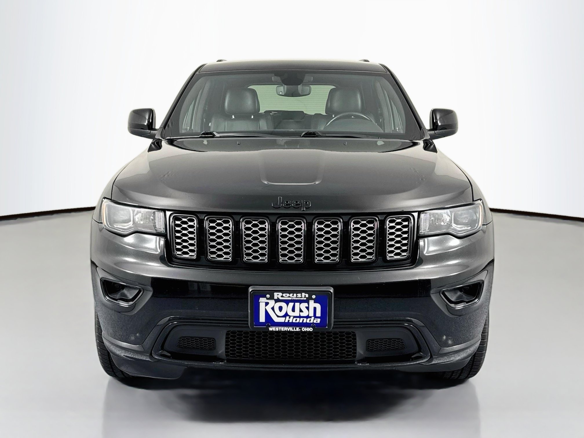 Used 2018 Jeep Grand Cherokee Altitude AWD/4WD image 2