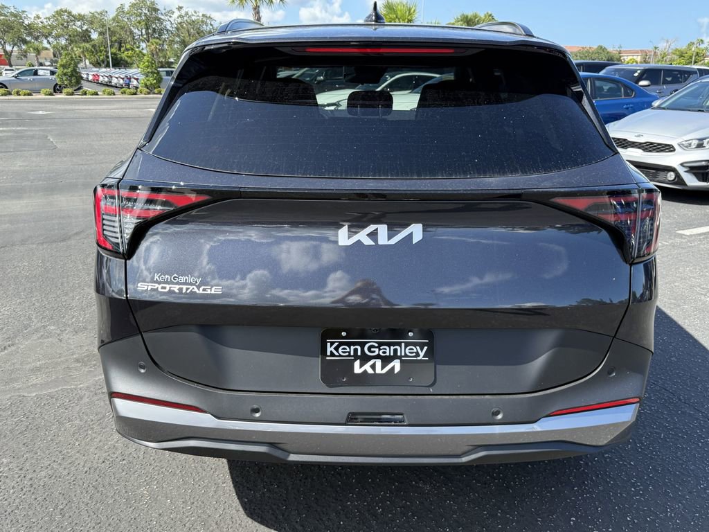 New 2026 Kia Sportage EX w/ EX Panorama Roof Package image 5