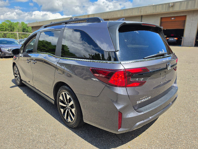 Certified 2026 Honda Odyssey EX-L image 4