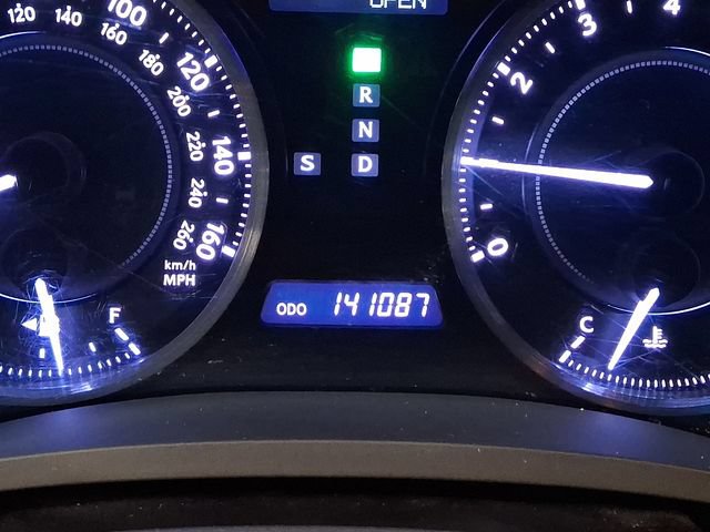 Used 2012 Lexus IS 250C w/ Luxury Pkg RWD image 23