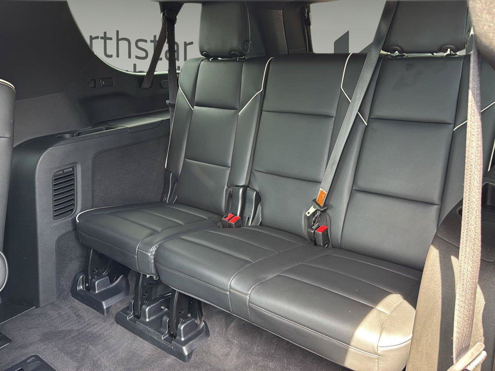 Used 2023 Cadillac Escalade ESV Premium Luxury AWD/4WD image 31