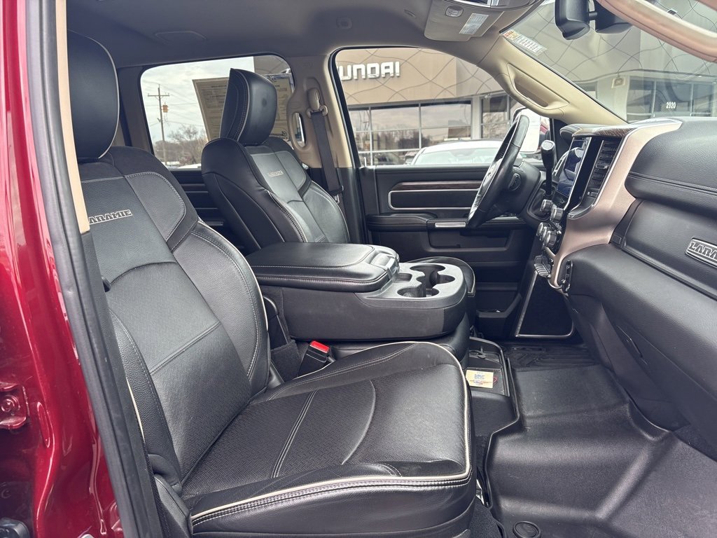 Used 2019 RAM 3500 Laramie image 11