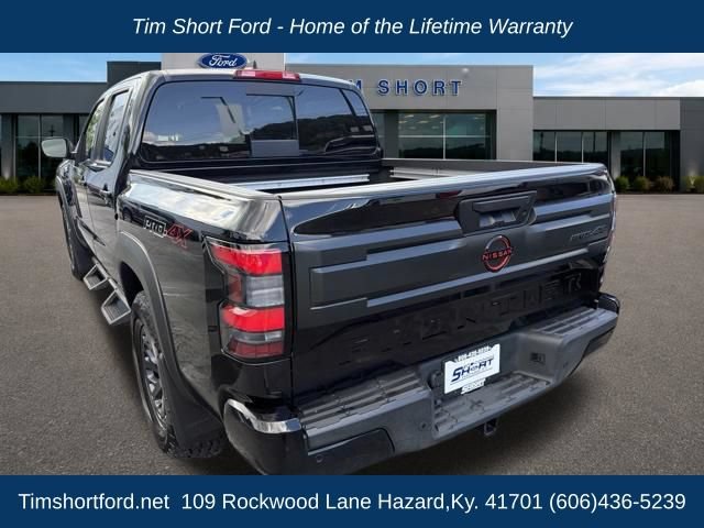 Used 2025 Nissan Frontier PRO-4X w/ Pro Convenience Package AWD/4WD image 5