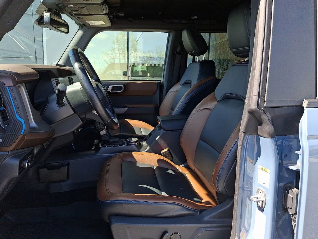 Used 2023 Ford Bronco Outer Banks w/ Sasquatch Package image 13