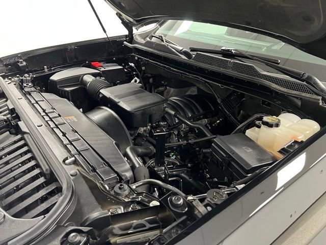 Used 2024 Chevrolet Silverado 2500 ZR2 w/ Technology Package image 67