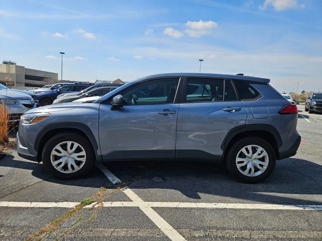 Used 2022 Toyota Corolla Cross L image 8