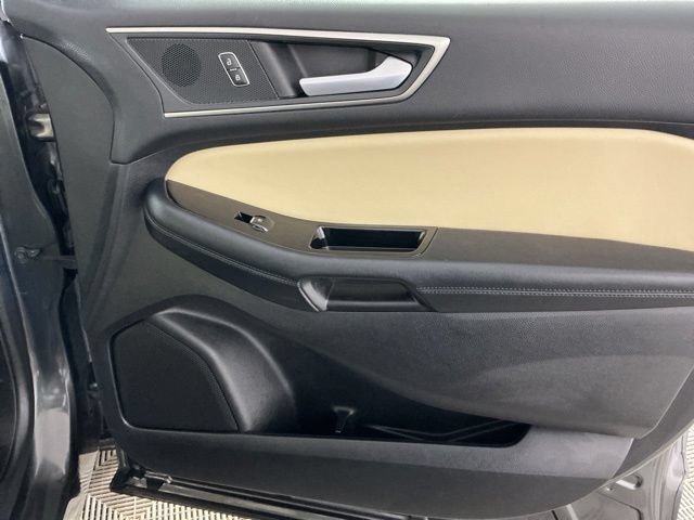 Used 2020 Ford Edge SEL w/ Convenience Package AWD/4WD image 5