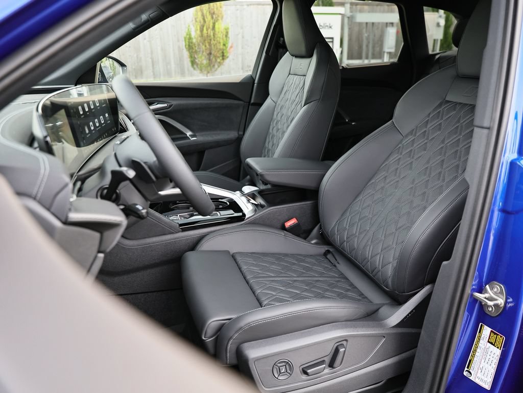 New 2026 Audi SQ5 Prestige AWD/4WD image 20