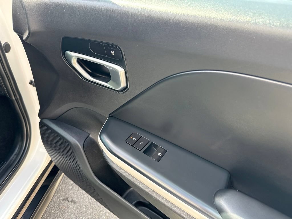 Used 2025 Kia K4 GT-Line w/ GT-Line Sunroof Package FWD image 32