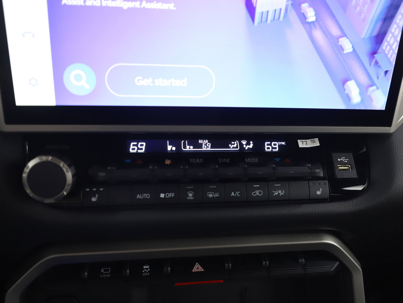 Used 2025 Toyota Sequoia SR5 w/ SR5 Premium Package AWD/4WD image 26