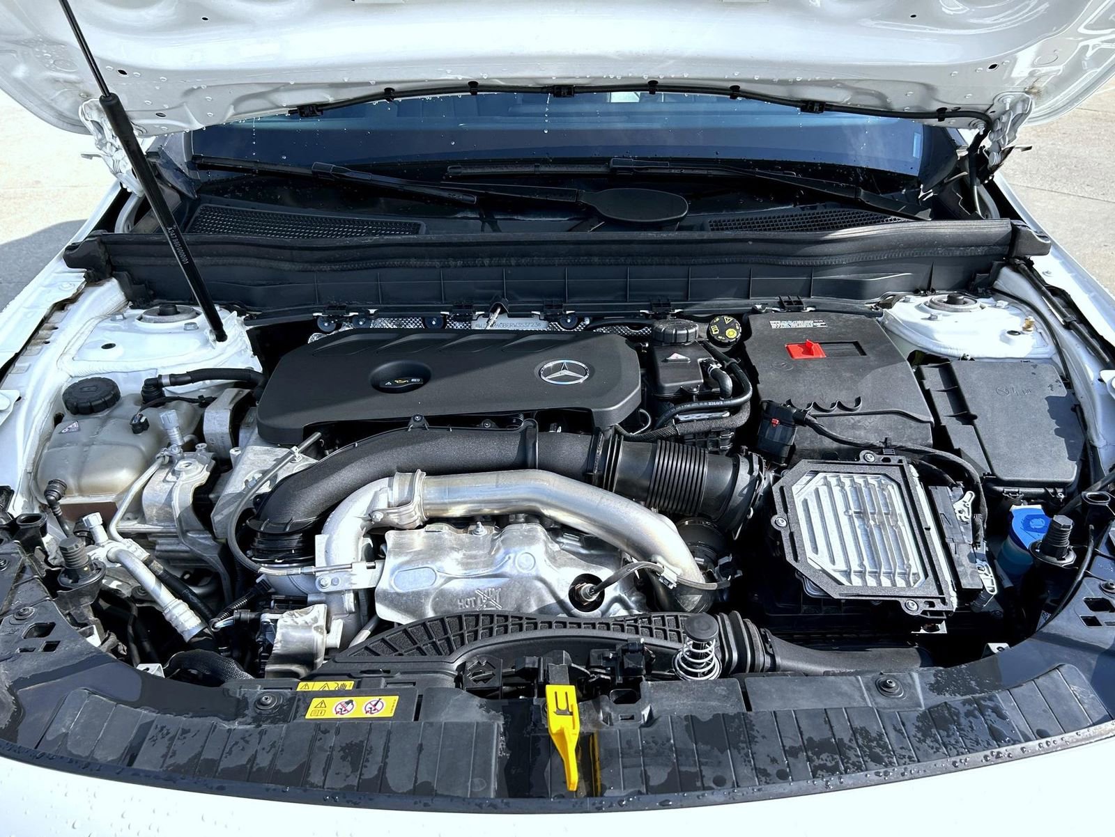 Used 2024 Mercedes-Benz GLB 250 image 24