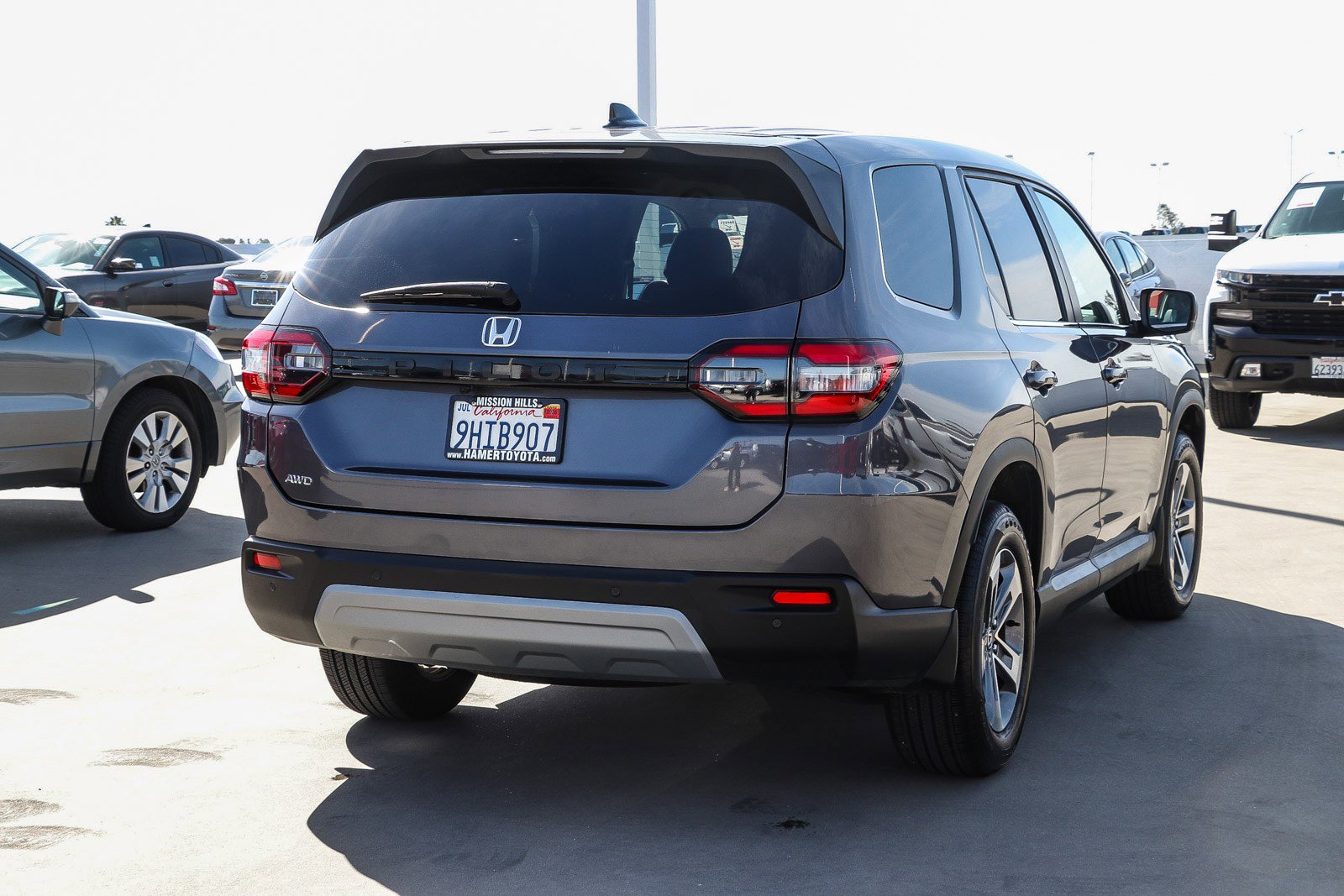 Used 2024 Honda Pilot EX-L image 7