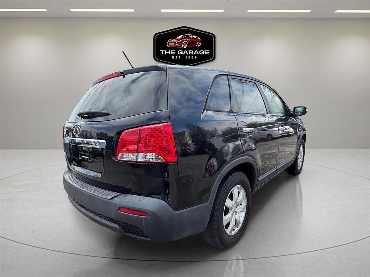 Used 2012 Kia Sorento FWD image 5