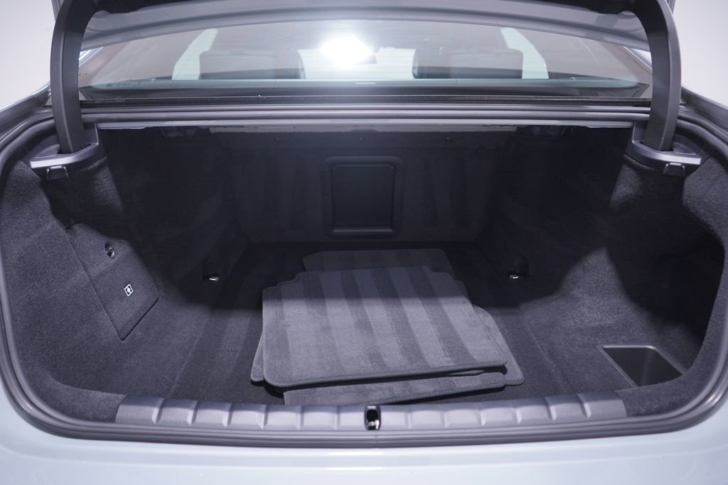 Used 2025 BMW i7 eDrive50 w/ M Sport Package image 23