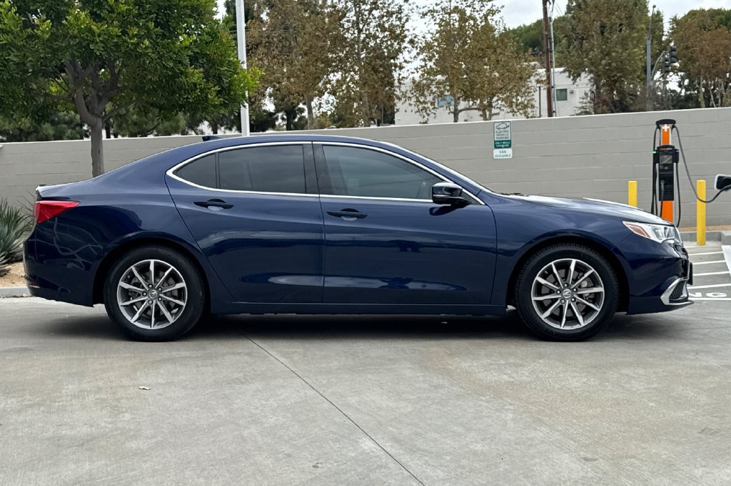 Certified 2020 Acura TLX w/ Technology Package FWD image 6