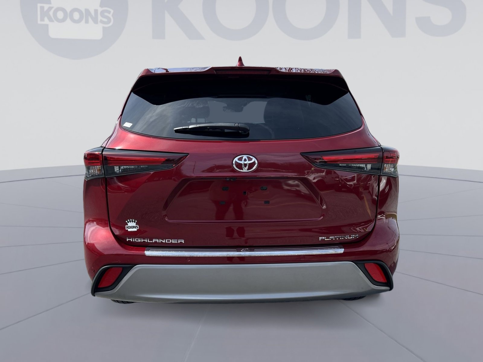 Used 2024 Toyota Highlander Platinum image 5