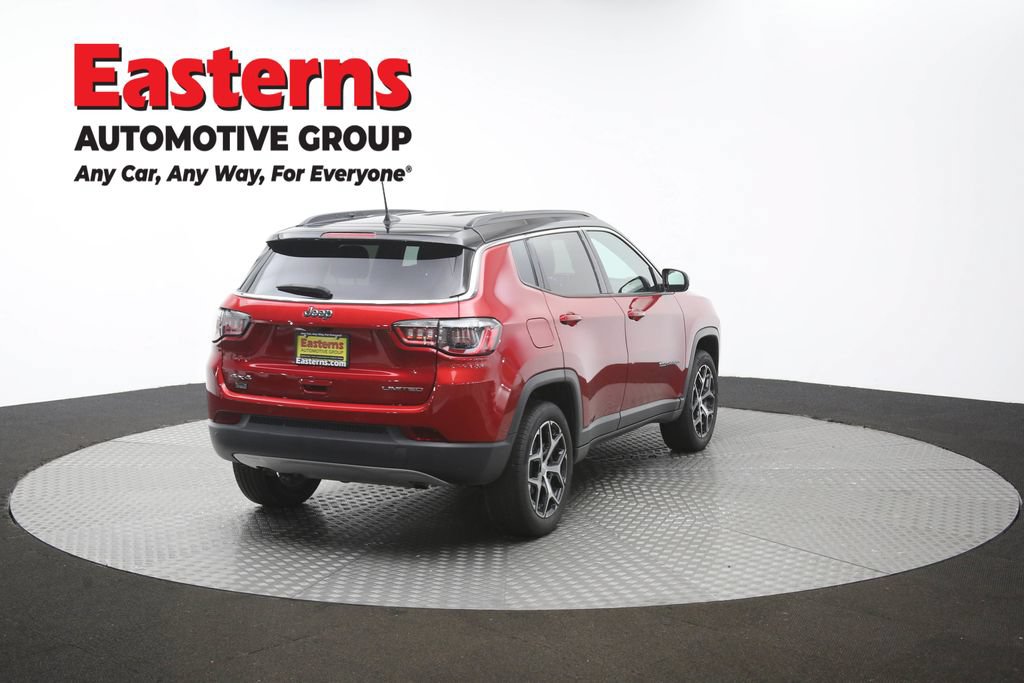 Used 2024 Jeep Compass Limited AWD/4WD image 38