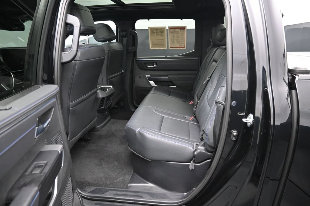Used 2024 Toyota Tundra Platinum AWD/4WD image 30