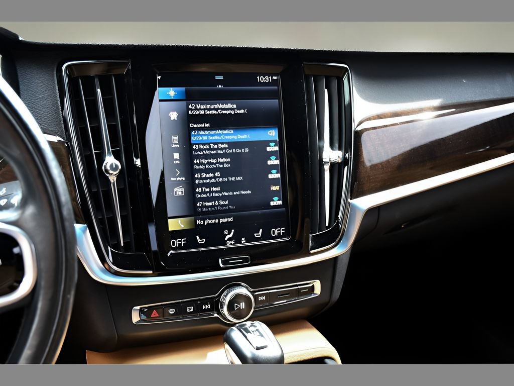 Used 2018 Volvo S90 T5 Momentum w/ Convenience Package FWD image 19