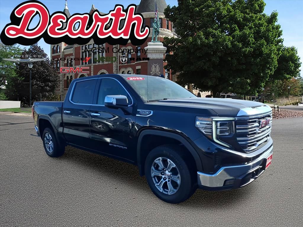 Used 2025 GMC Sierra 1500 SLT image 1