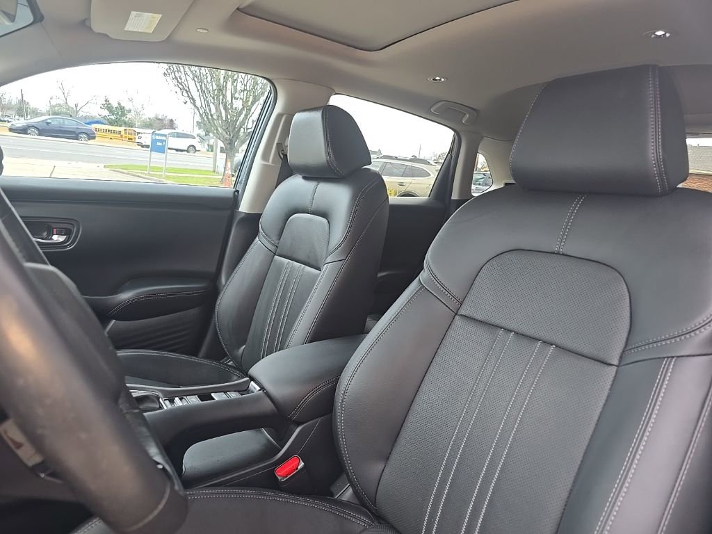 Used 2024 Honda HR-V EX-L image 15