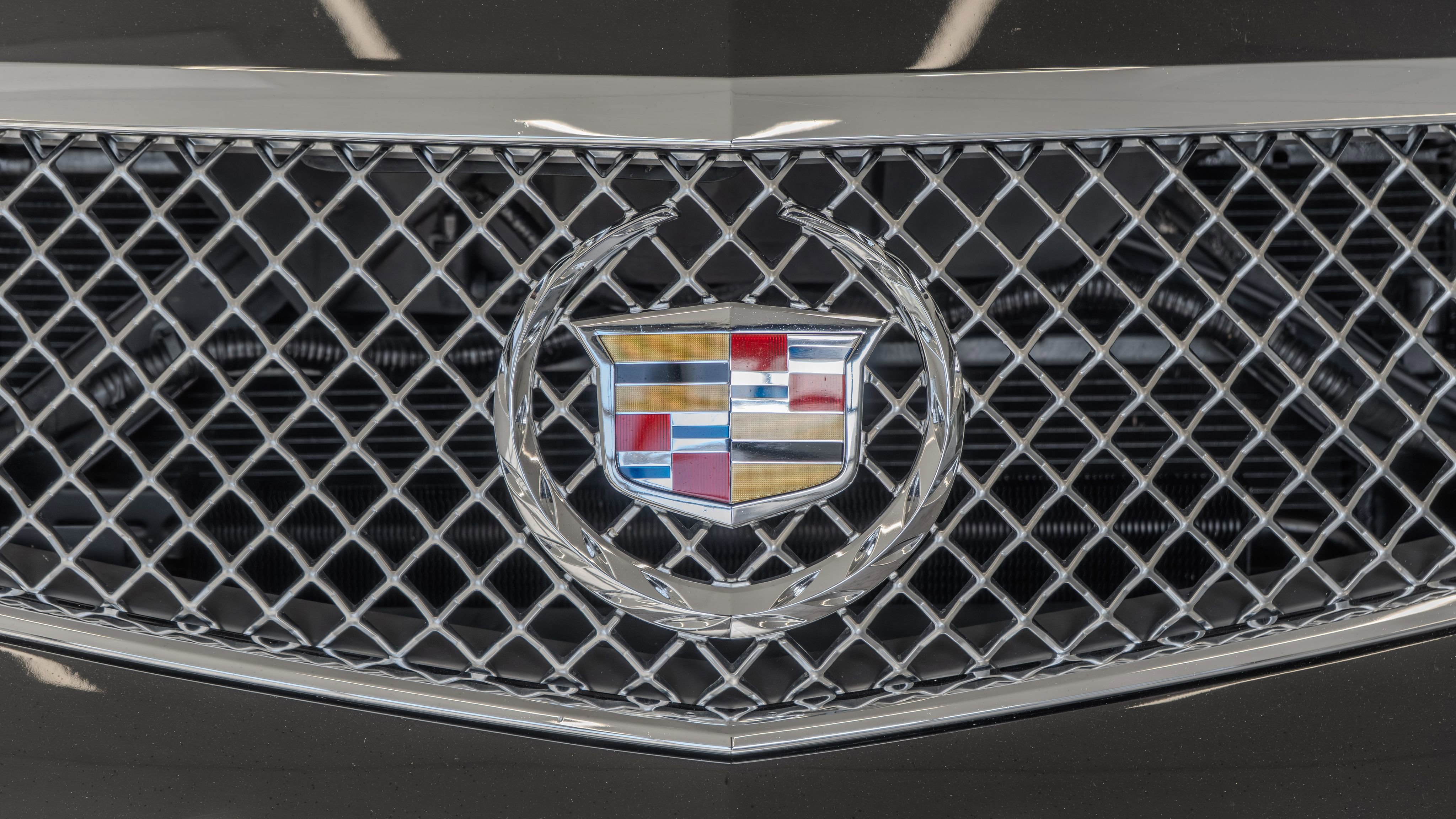 Used 2011 Cadillac CTS V w/ Wood Trim Package image 5