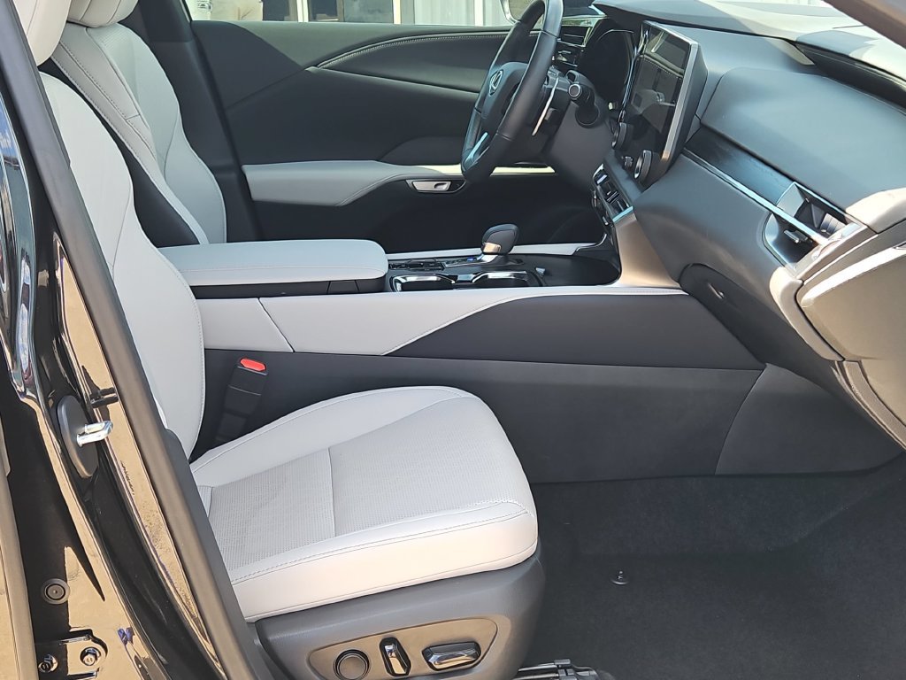 Used 2024 Lexus RX 350 Premium Plus w/ Convenience Package FWD image 28