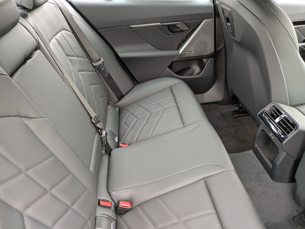 New 2026 BMW 530i xDrive w/ M Sport Package image 35