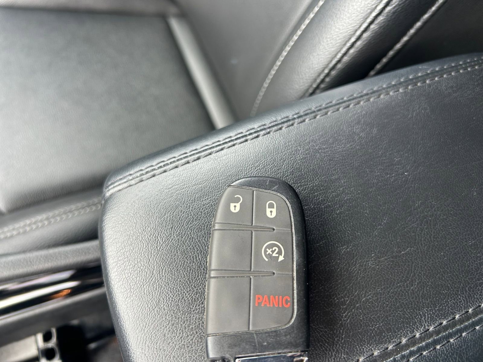 Used 2025 Jeep Compass Limited AWD/4WD image 27