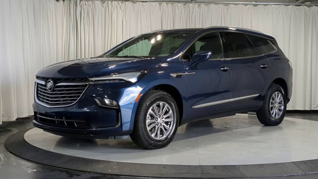 Used 2022 Buick Enclave Essence w/ Trailering Package, 5000 lbs. AWD/4WD image 5