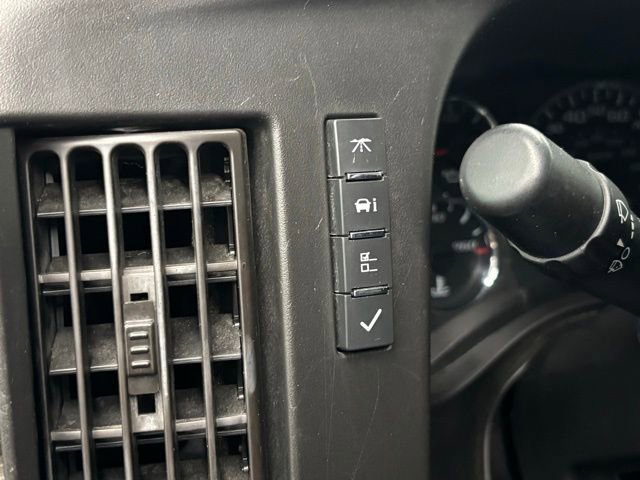 Used 2022 GMC Savana 2500 w/ Driver Convenience Package image 15