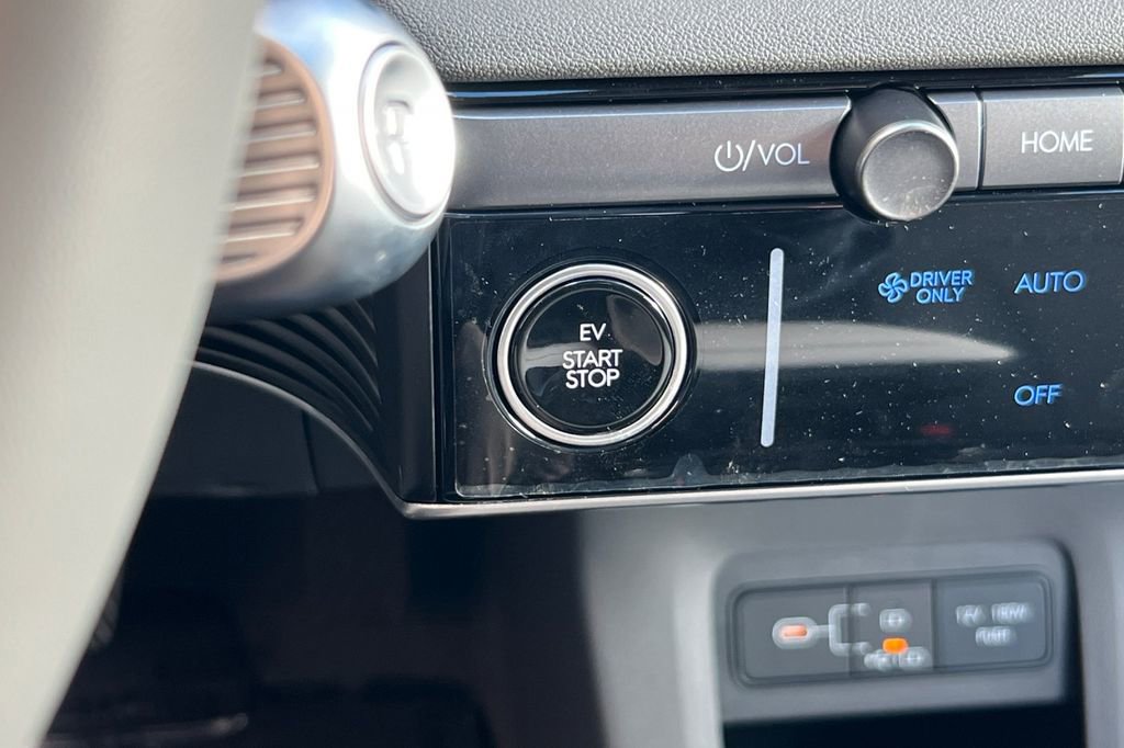 New 2026 Hyundai Ioniq 5 SEL image 21