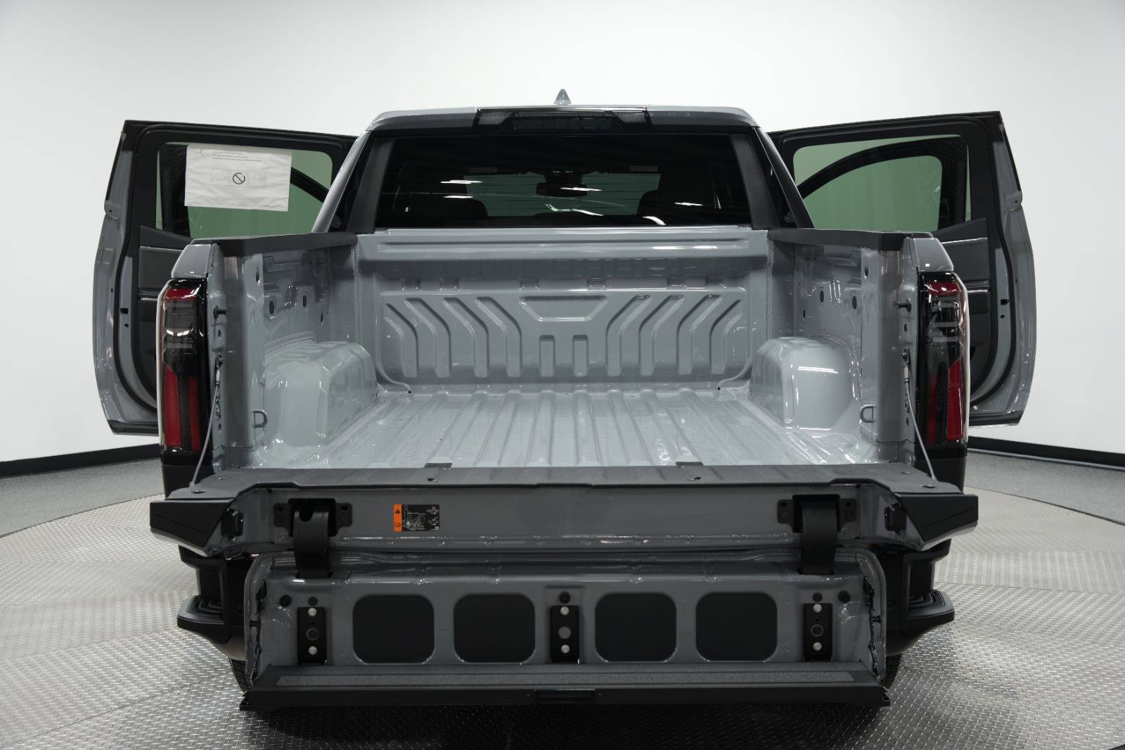 New 2026 GMC Sierra EV Elevation image 13
