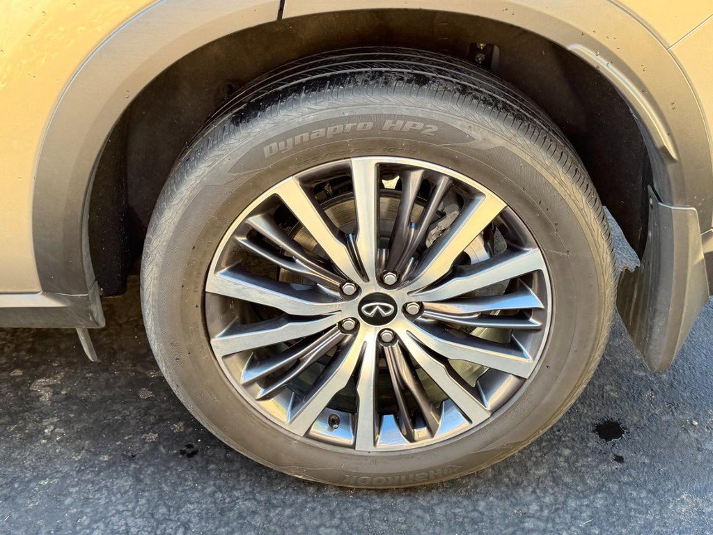 Used 2023 INFINITI QX60 Sensory w/ Vision Package image 5