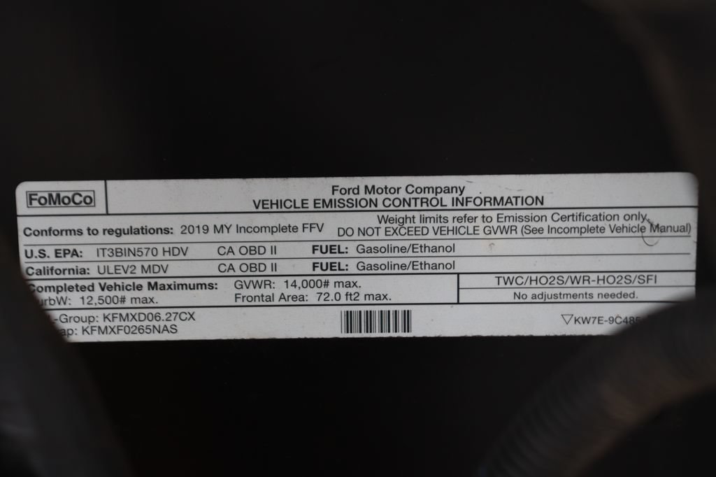 Used 2019 Ford E-450 and Econoline 450 Super Duty RWD image 16