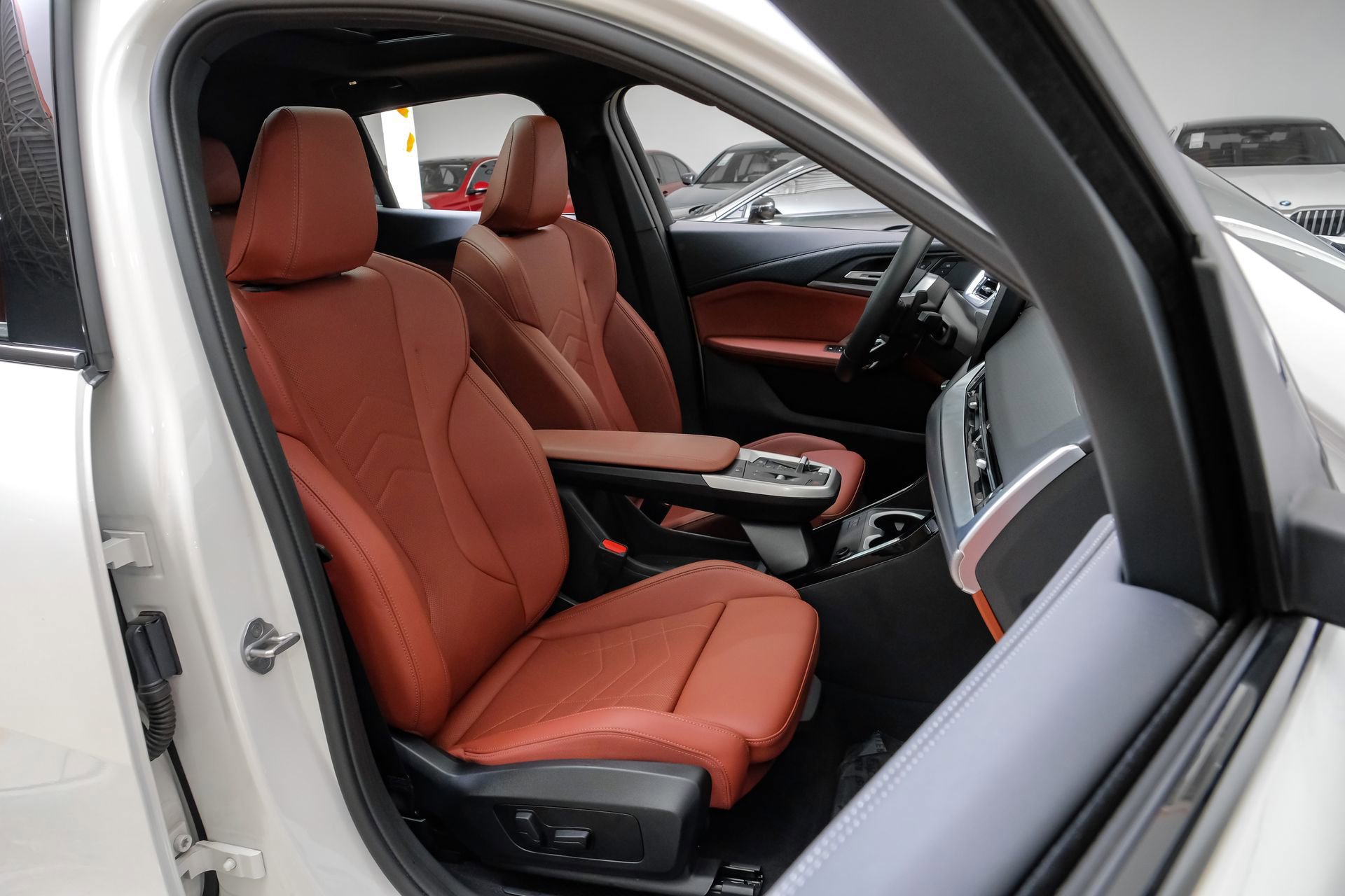 Used 2026 BMW X2 xDrive28i image 37