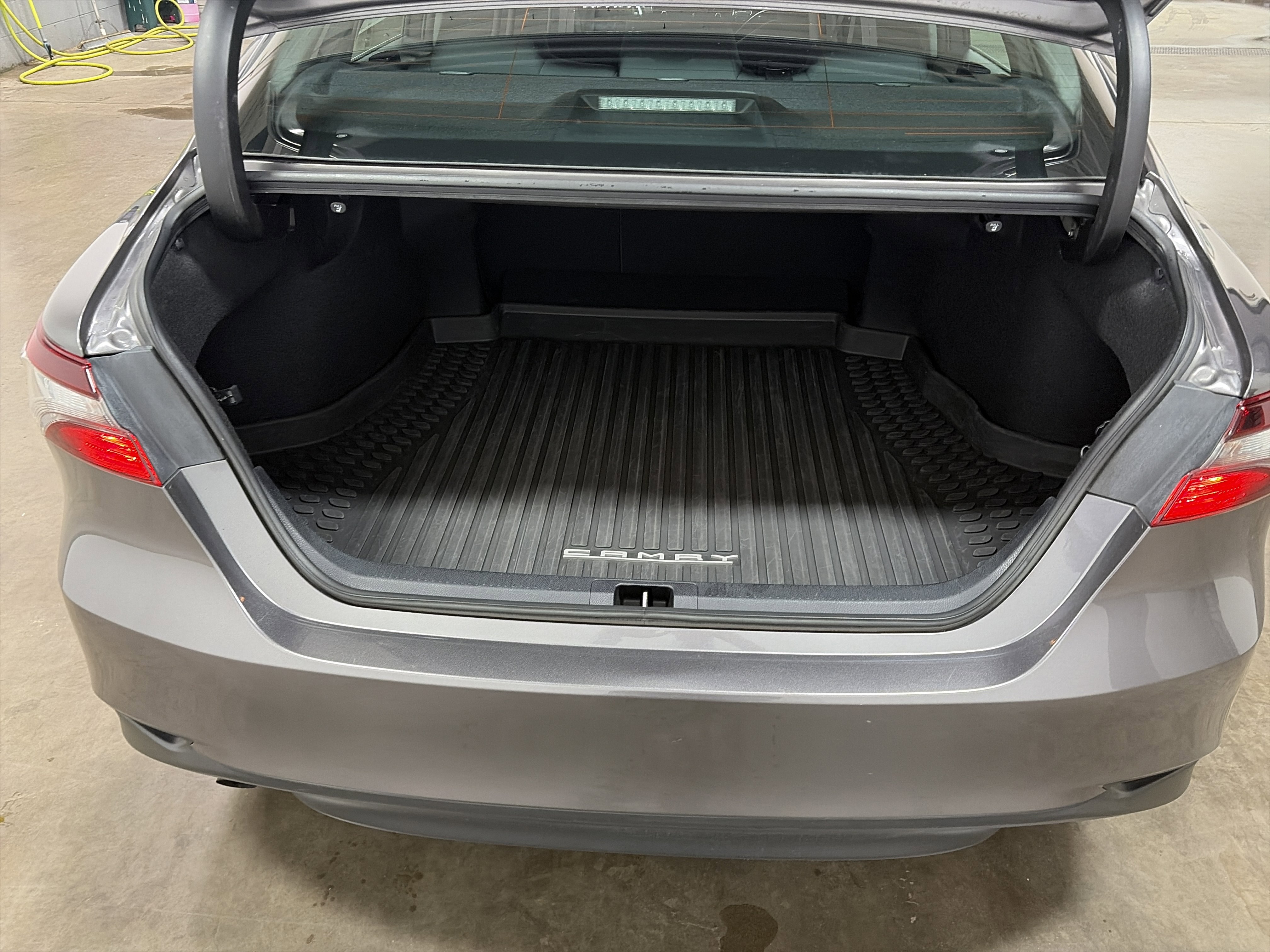 Used 2023 Toyota Camry LE image 27