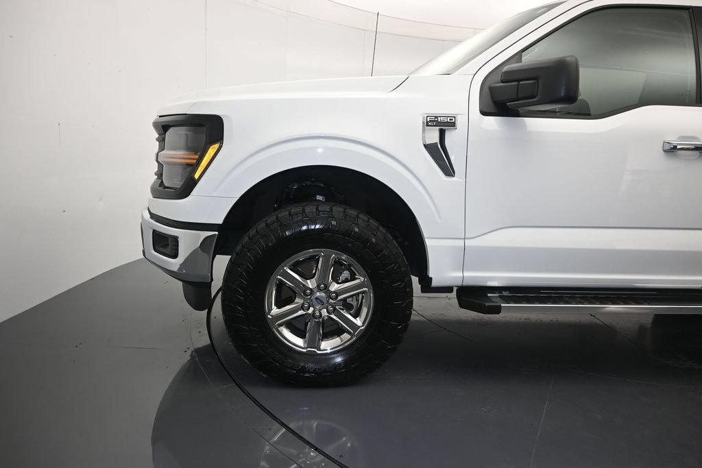 Used 2025 Ford F150 XLT w/ Equipment Group 301A Standard AWD/4WD image 9