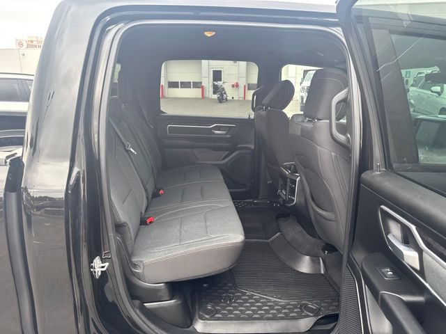 Used 2022 RAM 1500 Big Horn AWD/4WD image 36