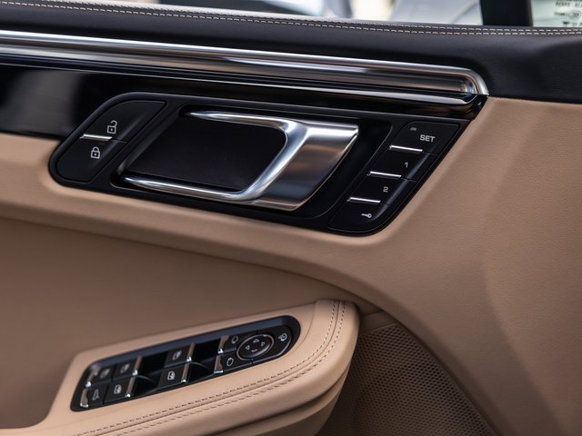 New 2026 Porsche Macan S image 43
