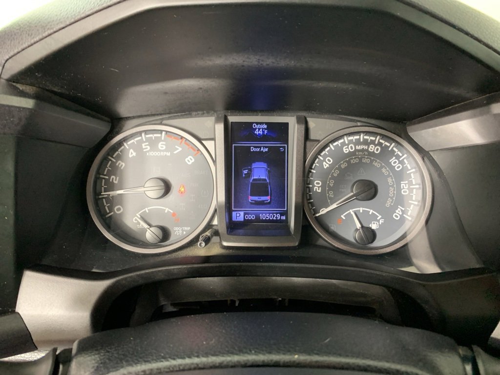 Used 2019 Toyota Tacoma TRD Sport image 18