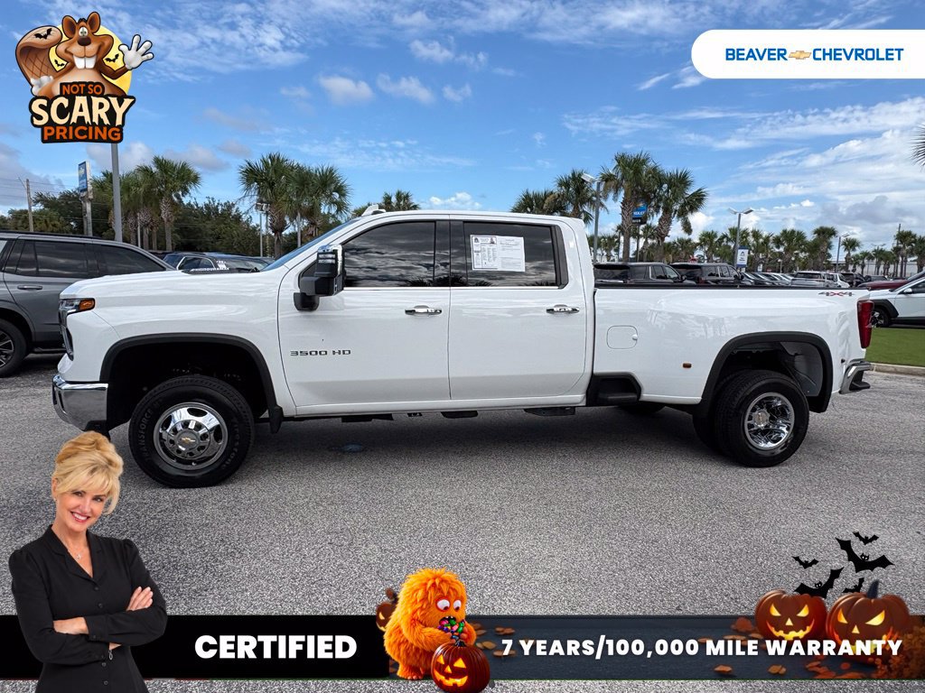 Used 2024 Chevrolet Silverado 3500 LTZ w/ LTZ Convenience Package AWD/4WD image 4