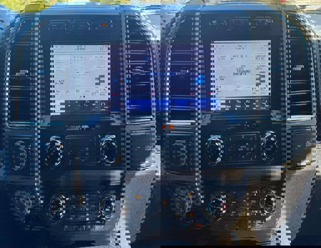 Used 2020 Ford F150 Raptor w/ Equipment Group 802A Luxury image 35